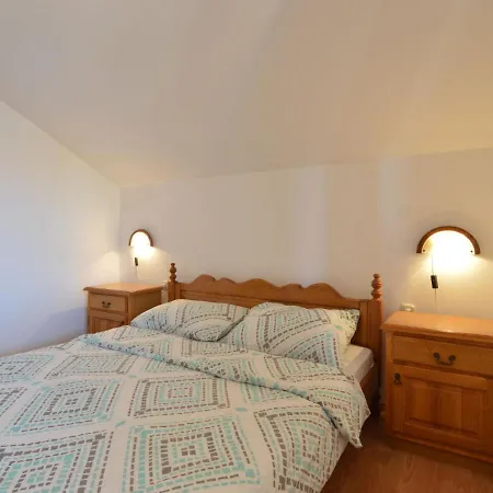 Ivamar-2 By Interhome * Jezera